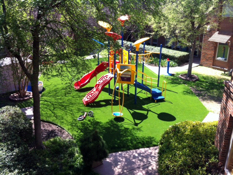 Fake Lawn Downingtown, Pennsylvania Landscaping, Commercial Landscape
