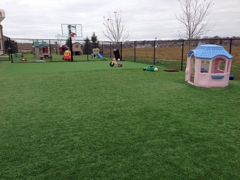 Grass Installation Dorneyville, Pennsylvania City Landscape, Commercial Landscape