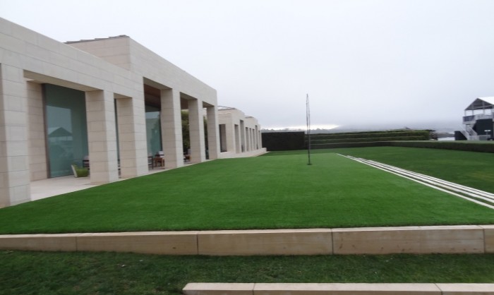 Artificial Grass for Commercial Applications in Philadelphia